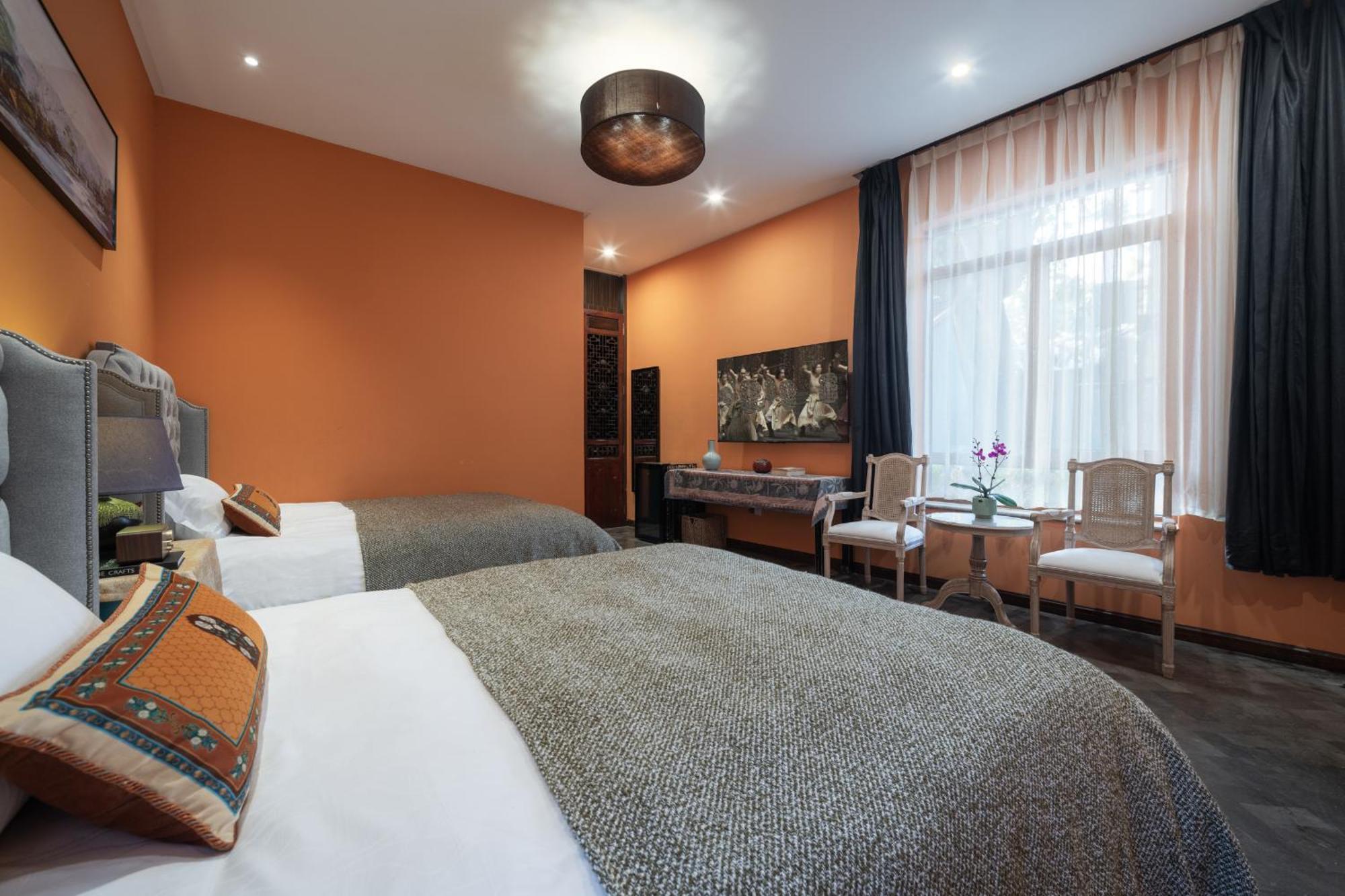 Hotel Cote Cour Deductive Beijing - Quadrangle Close To Tiananmen Square & Forbidden City & Nanluoguxiang, Walk To Wangfujing, English Speaking, Free Wifi, Free Laundry, Free Wonton & Noodles With Tour Ticket Service, Free Selfies With Ancient Costum מראה חיצוני תמונה