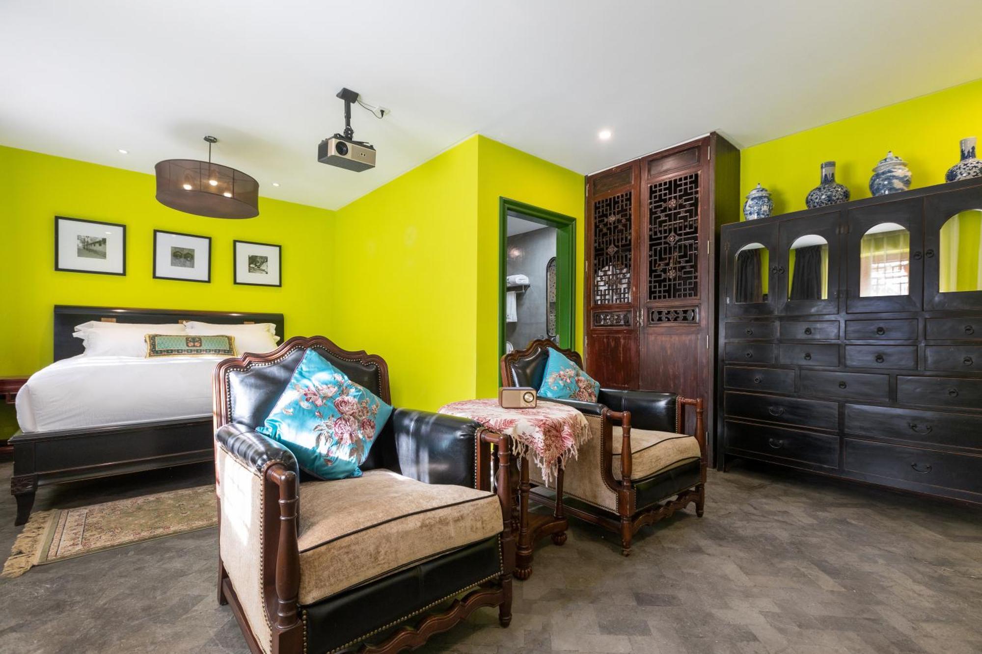 Hotel Cote Cour Deductive Beijing - Quadrangle Close To Tiananmen Square & Forbidden City & Nanluoguxiang, Walk To Wangfujing, English Speaking, Free Wifi, Free Laundry, Free Wonton & Noodles With Tour Ticket Service, Free Selfies With Ancient Costum מראה חיצוני תמונה