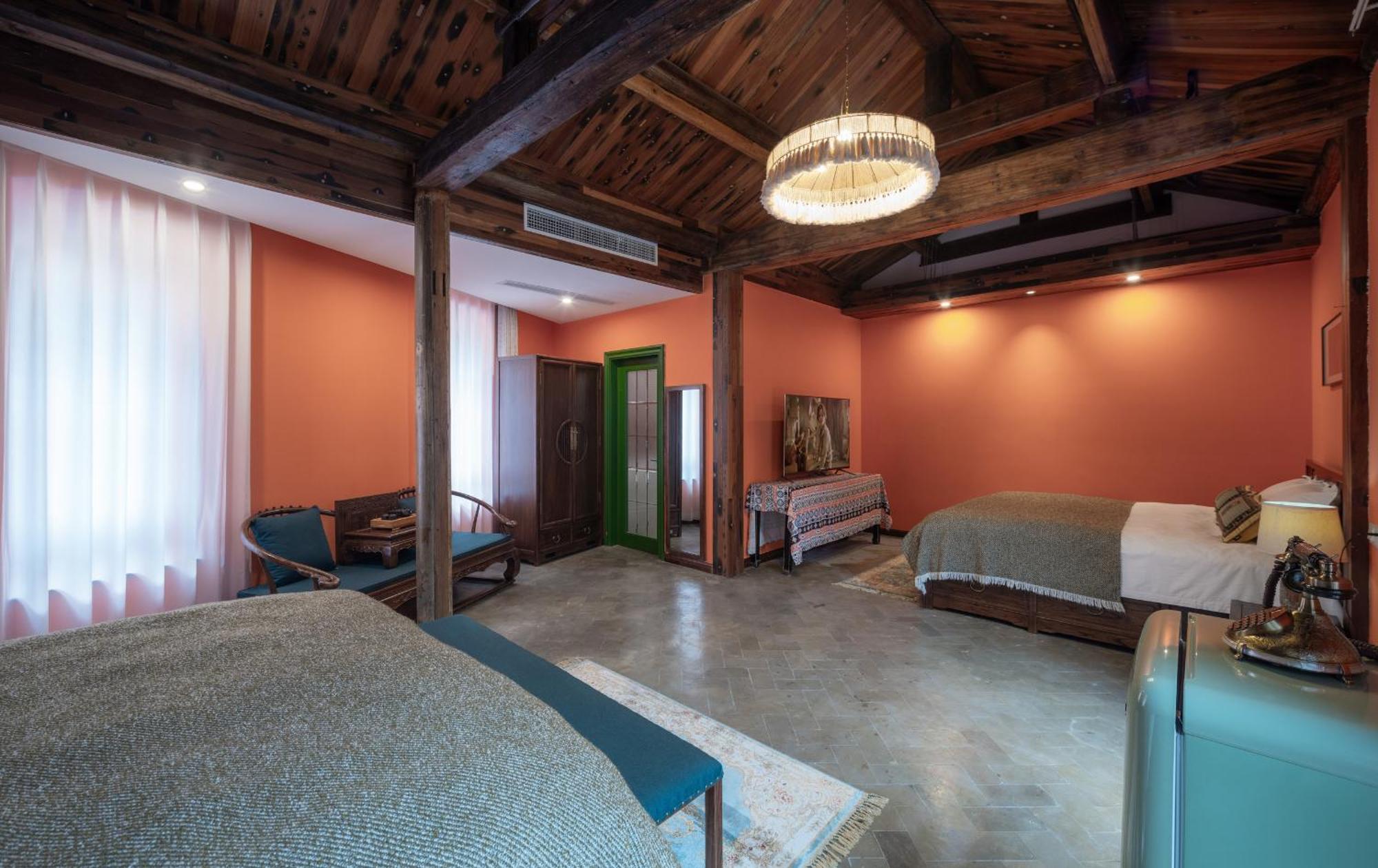 Hotel Cote Cour Deductive Beijing - Quadrangle Close To Tiananmen Square & Forbidden City & Nanluoguxiang, Walk To Wangfujing, English Speaking, Free Wifi, Free Laundry, Free Wonton & Noodles With Tour Ticket Service, Free Selfies With Ancient Costum מראה חיצוני תמונה