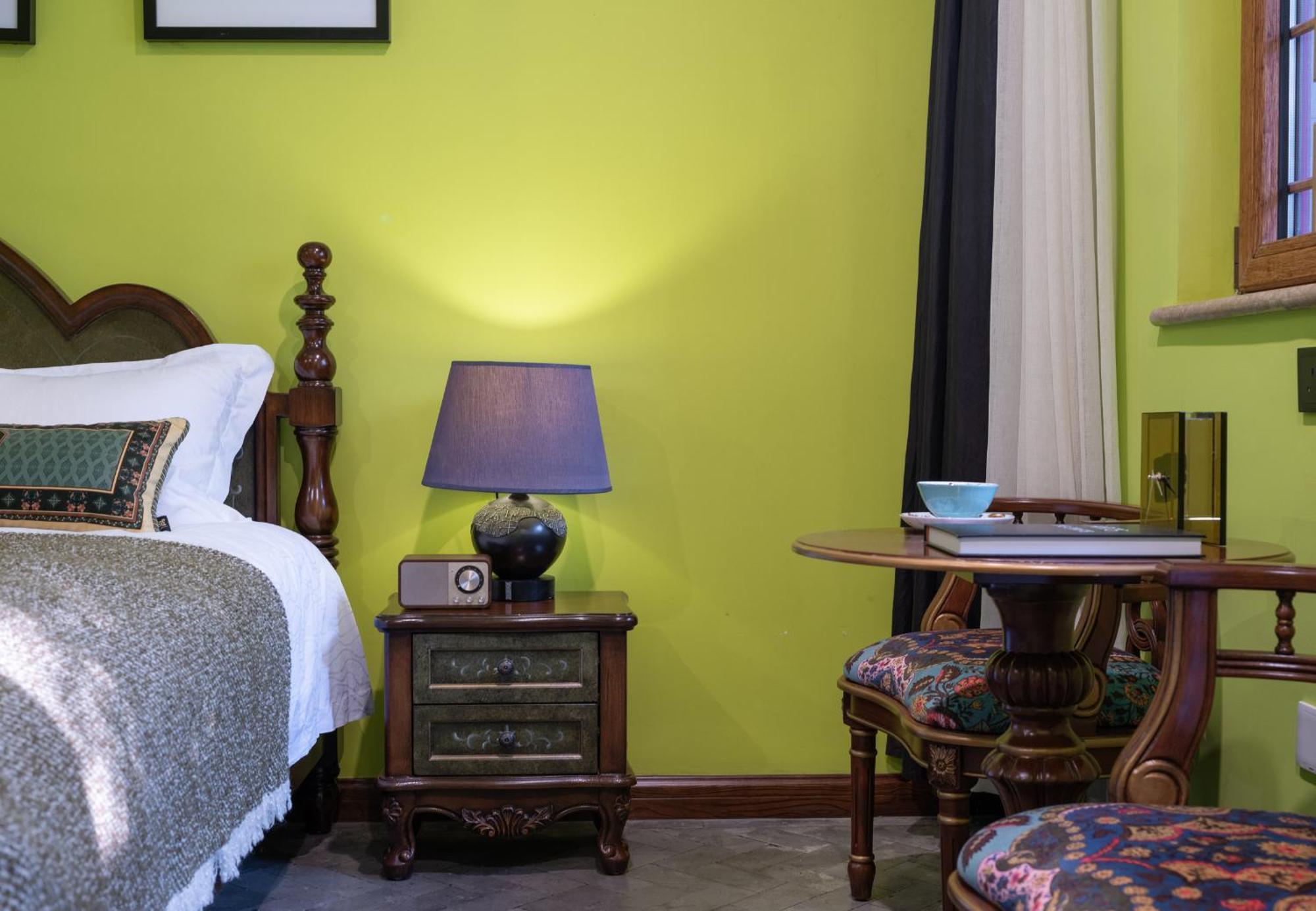 Hotel Cote Cour Deductive Beijing - Quadrangle Close To Tiananmen Square & Forbidden City & Nanluoguxiang, Walk To Wangfujing, English Speaking, Free Wifi, Free Laundry, Free Wonton & Noodles With Tour Ticket Service, Free Selfies With Ancient Costum מראה חיצוני תמונה